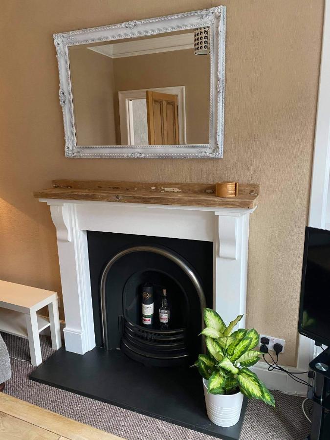 Roy Place Gdn Apartment Campbeltown Esterno foto
