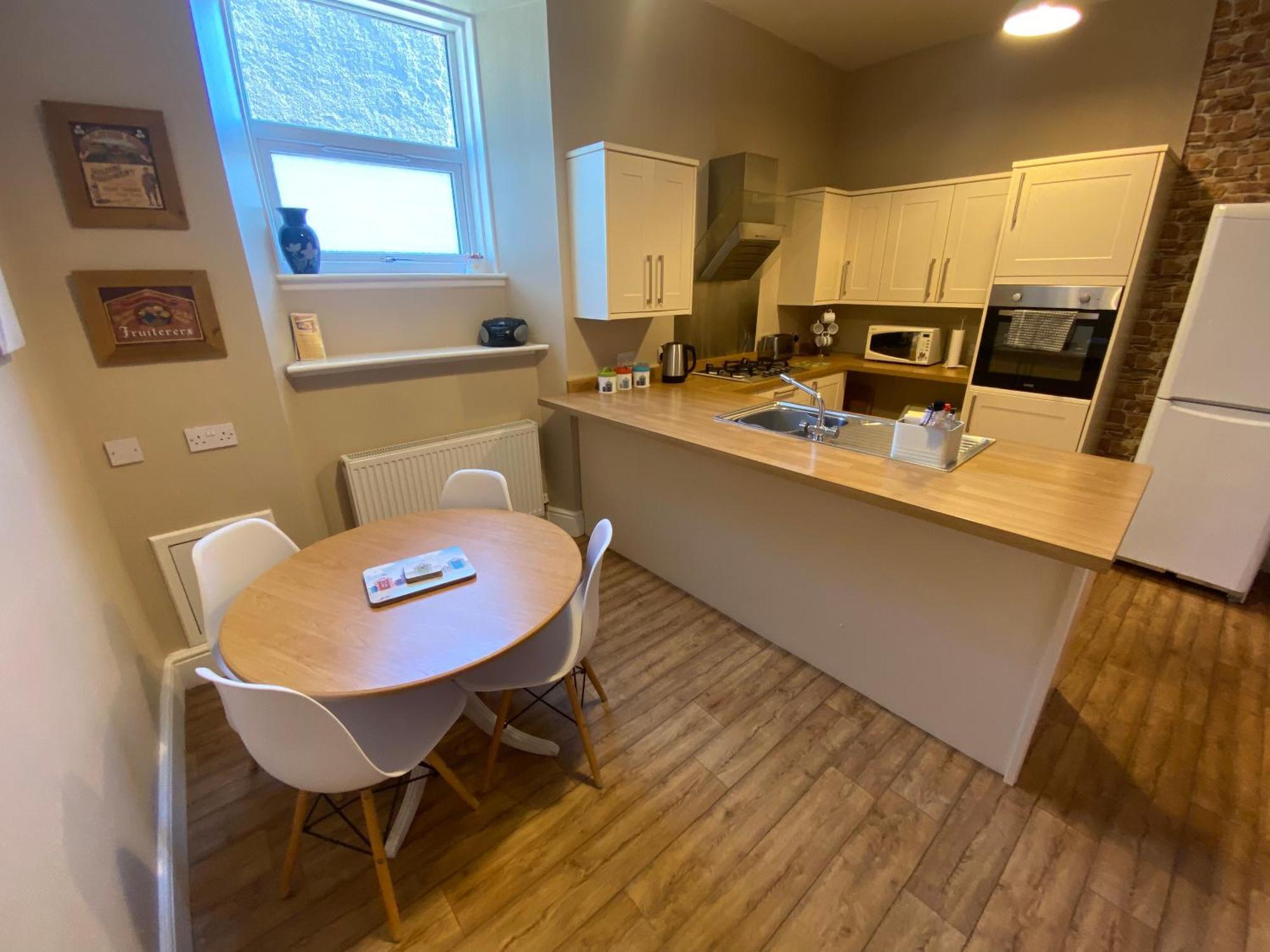 Roy Place Gdn Apartment Campbeltown Esterno foto