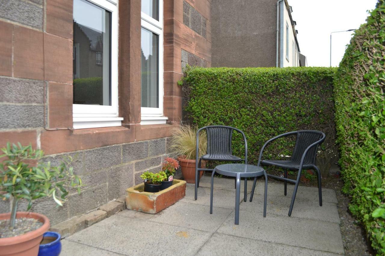 Roy Place Gdn Apartment Campbeltown Esterno foto